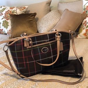 Coach handbag
